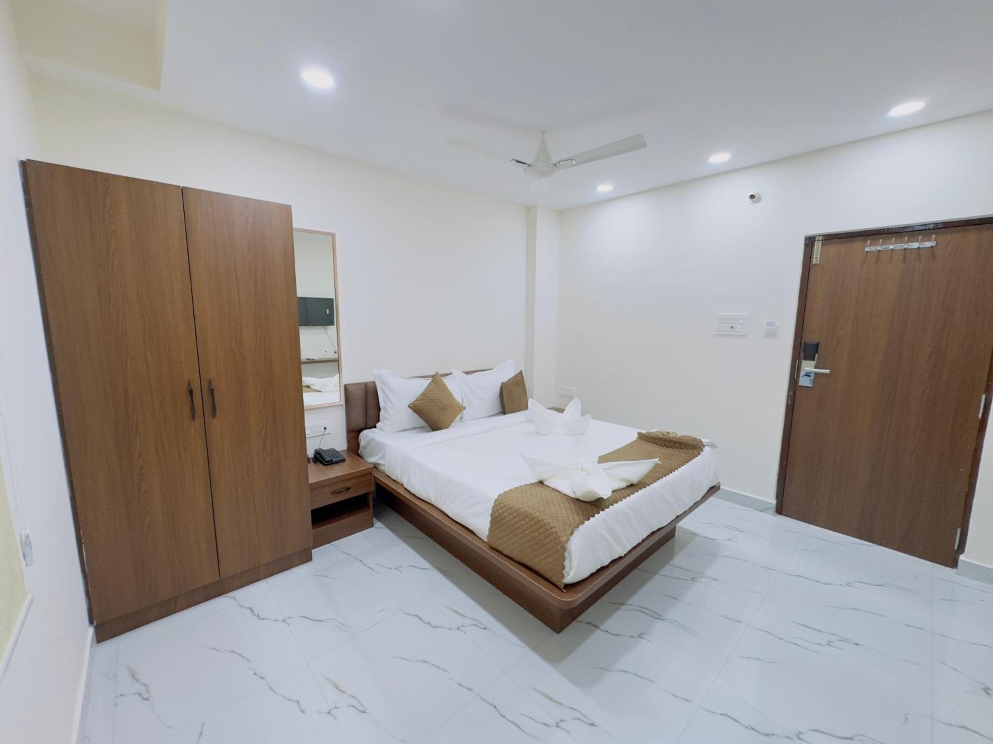Hotel Apex Inn Hyderabad Airport エクステリア 写真