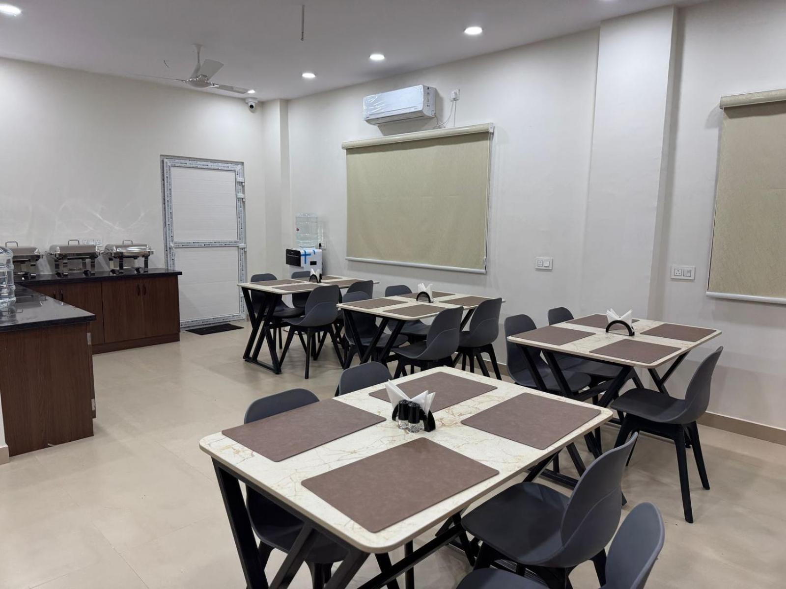 Hotel Apex Inn Hyderabad Airport エクステリア 写真
