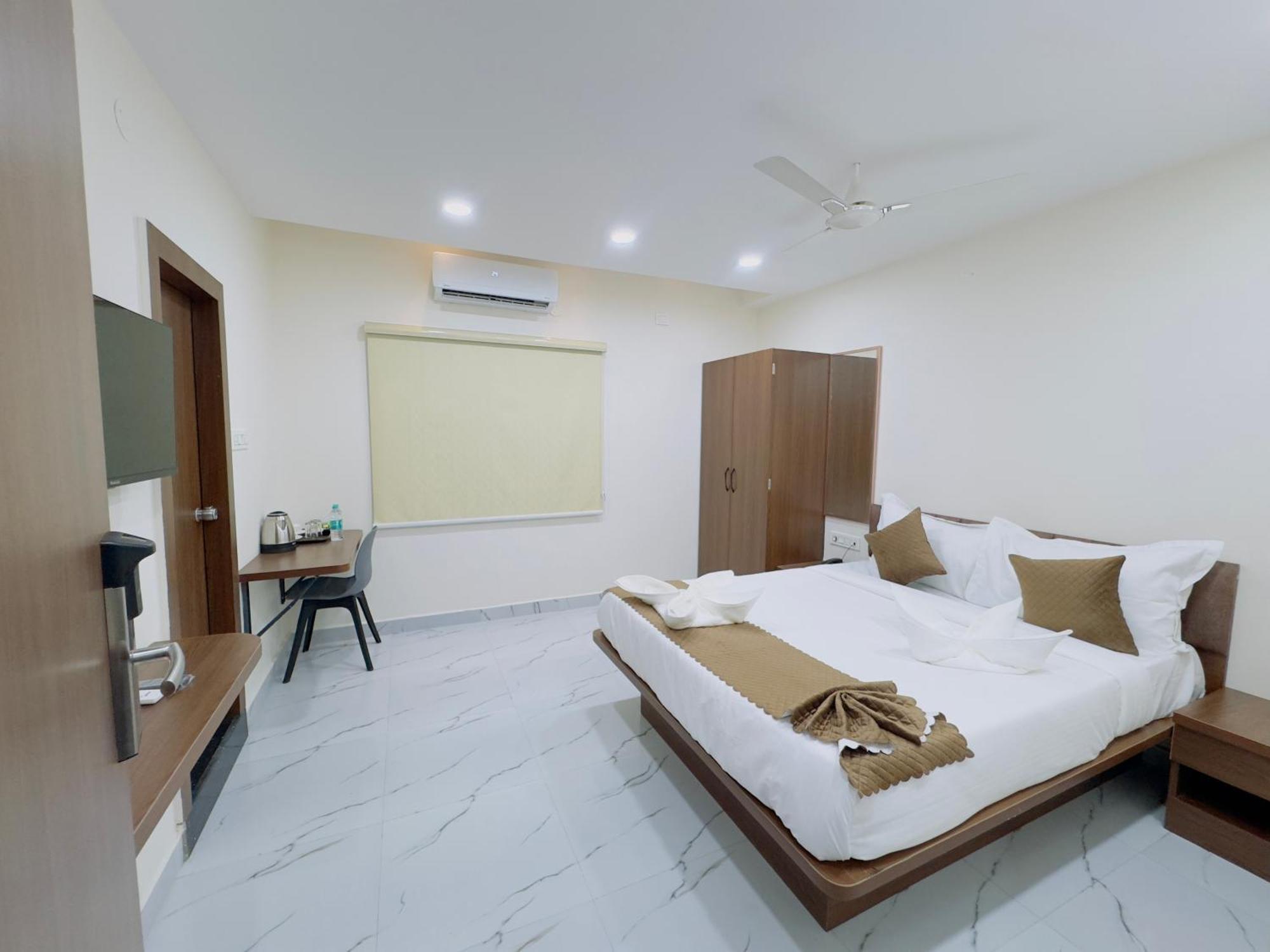 Hotel Apex Inn Hyderabad Airport エクステリア 写真