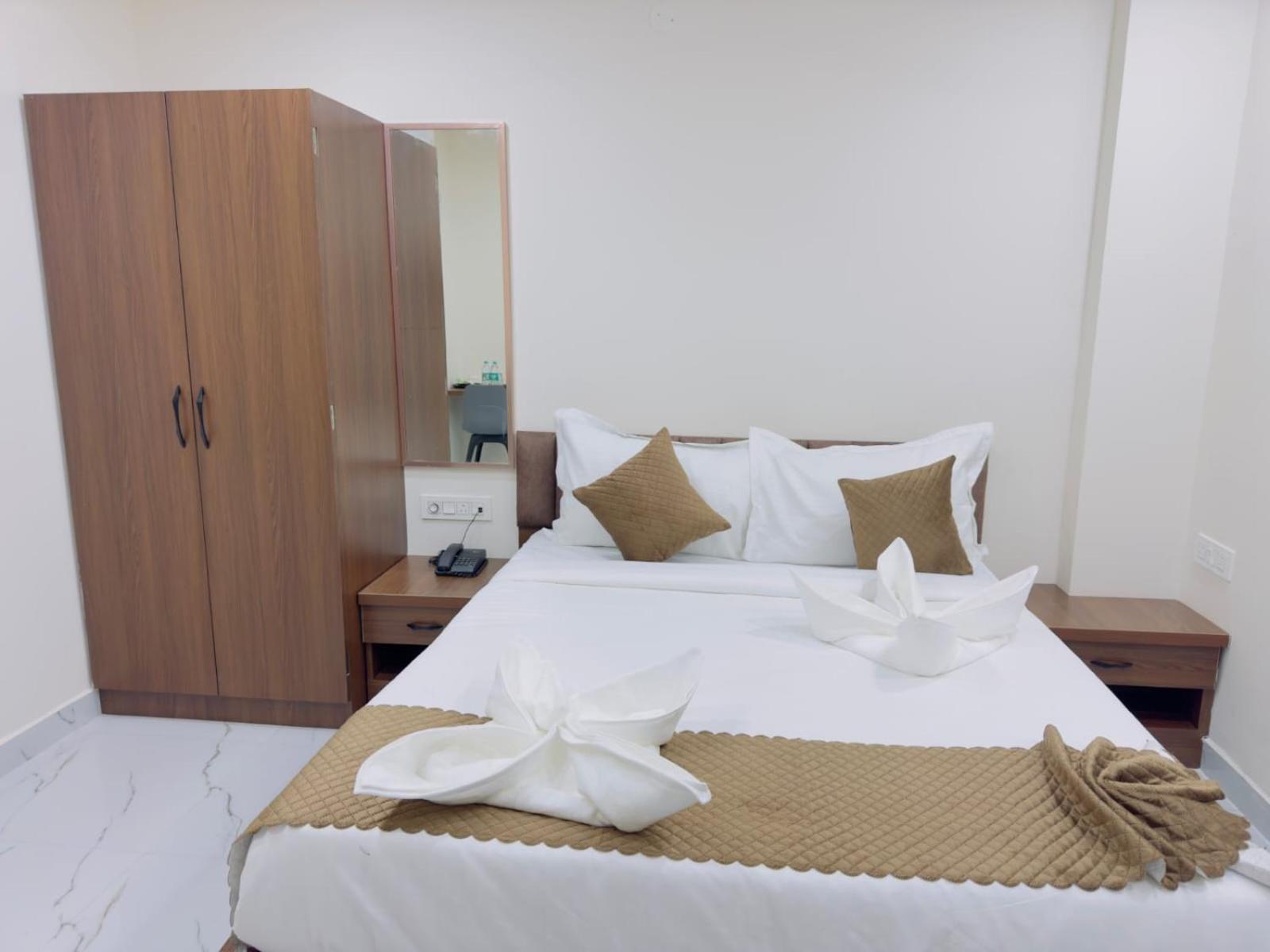 Hotel Apex Inn Hyderabad Airport エクステリア 写真